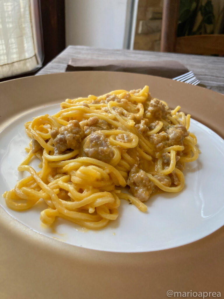 Tonnarelli con gorgonzola